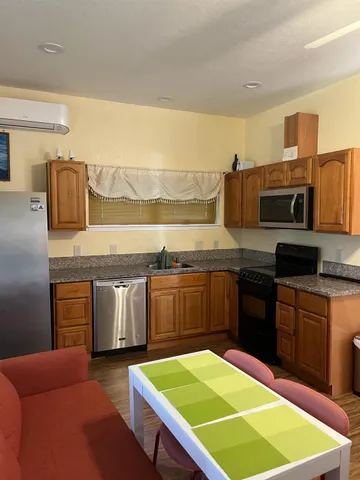 $555,900 | 6106 Madison Avenue, Carmichael, CA 95608