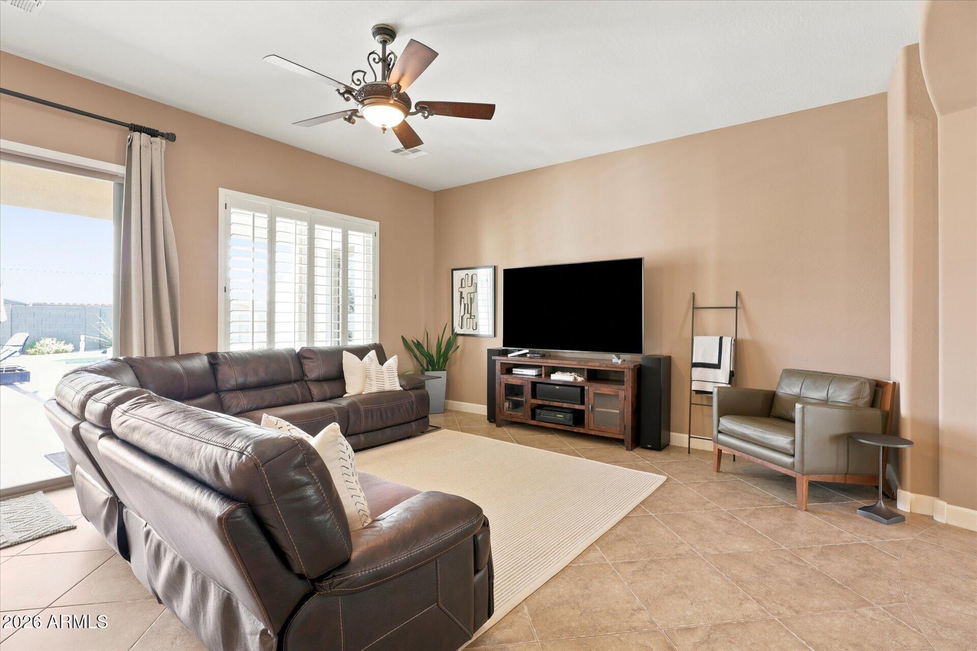 1629 West Sleepy Ranch Road Phoenix, AZ 85085 - Photo 43 of 57 11-Family Room