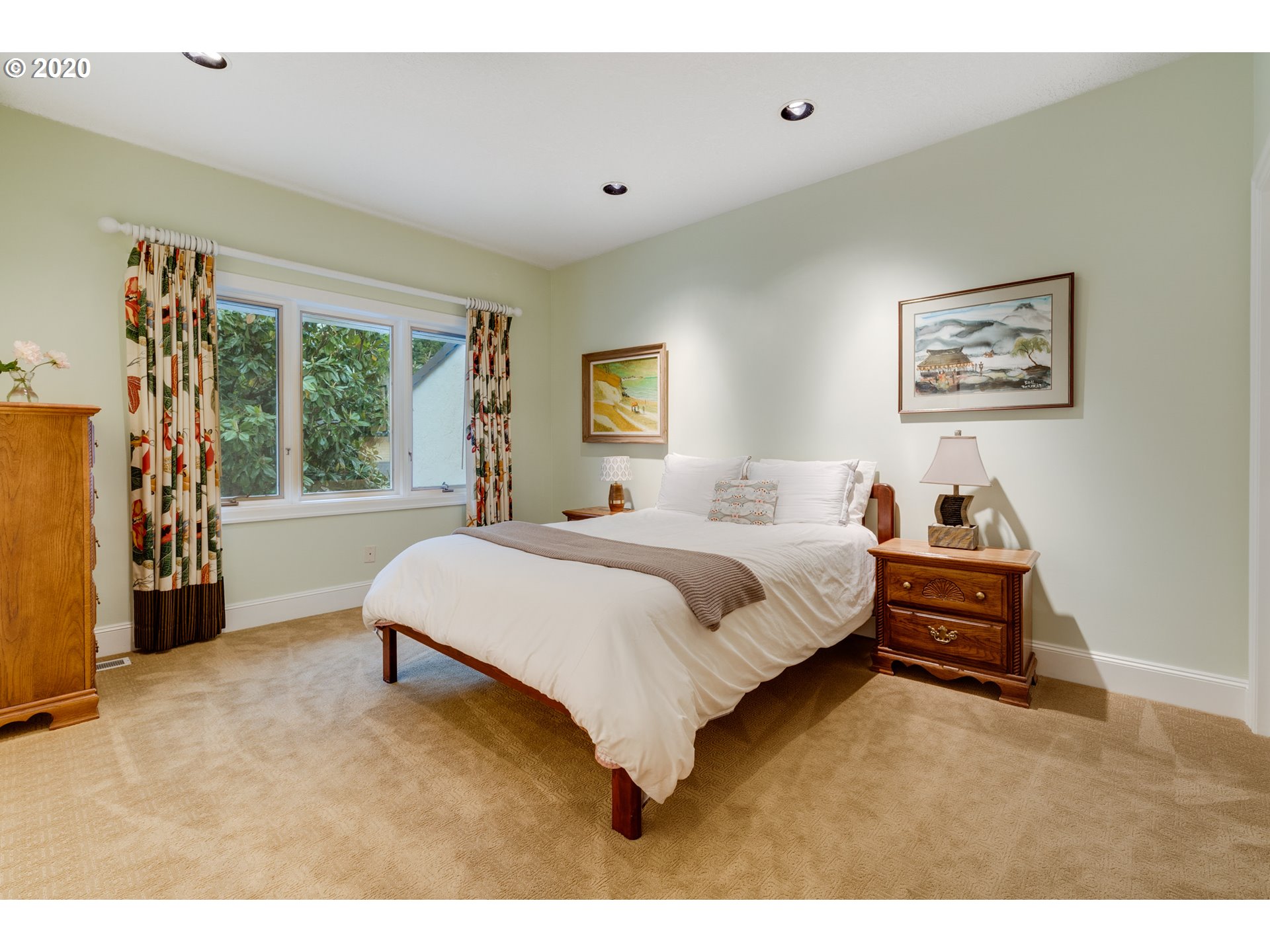 2387 Southwest Cedar Street Portland, OR 97205 - Photo 20 of 32 Gallery Image 20