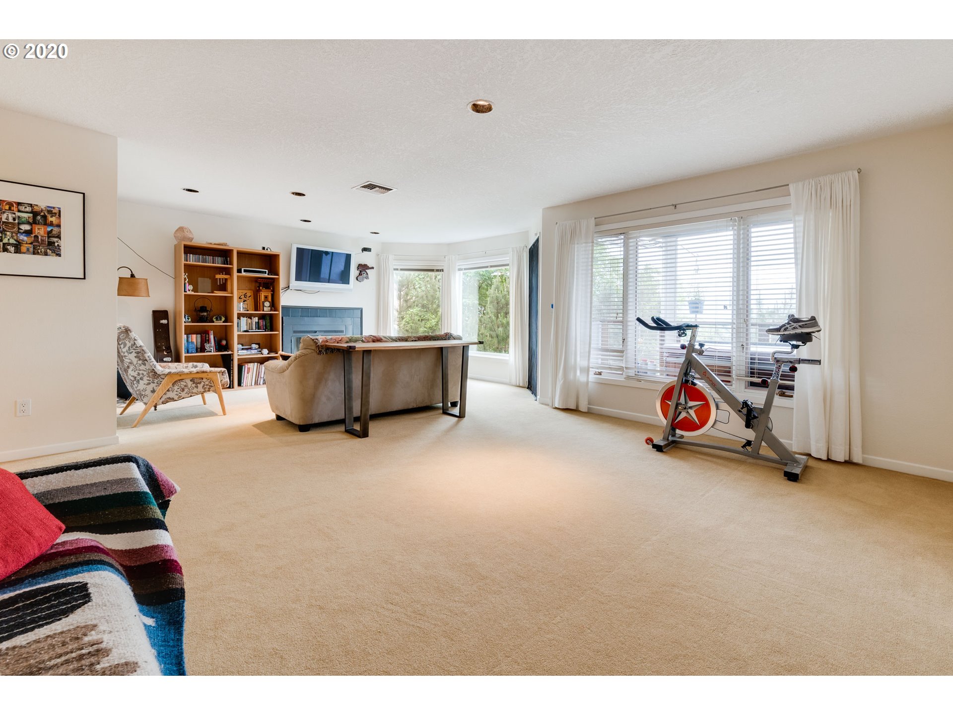 2387 Southwest Cedar Street Portland, OR 97205 - Photo 22 of 32 Gallery Image 22