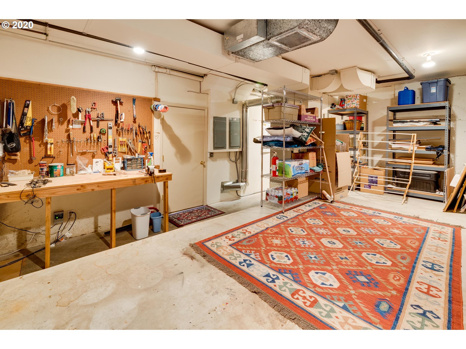 2387 Southwest Cedar Street Portland, OR 97205 - Photo 26 of 32 Gallery Image 26