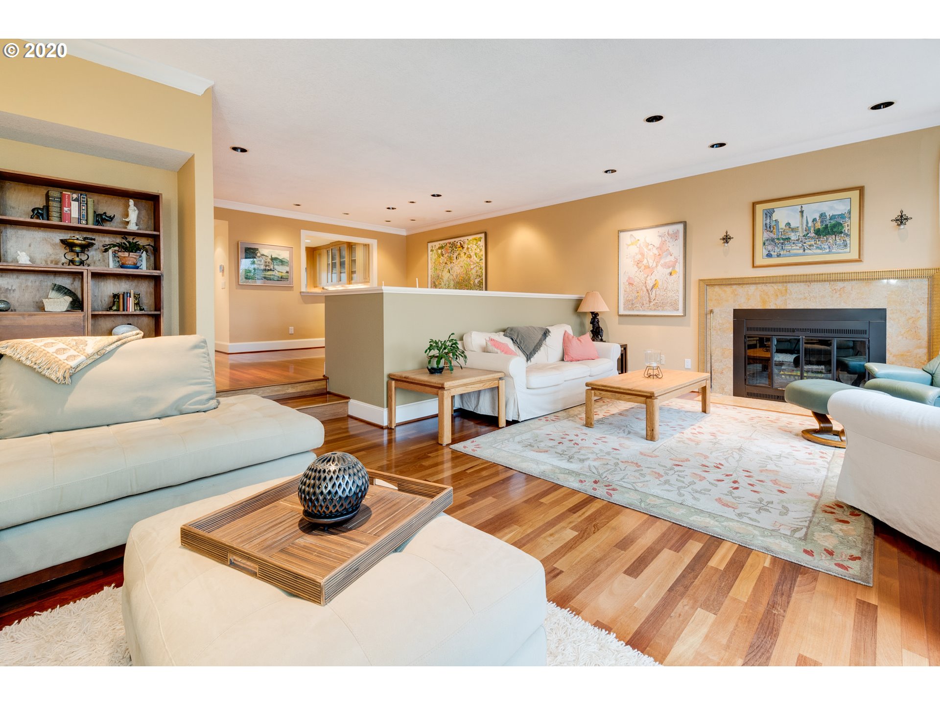2387 Southwest Cedar Street Portland, OR 97205 - Photo 9 of 32 Gallery Image 9