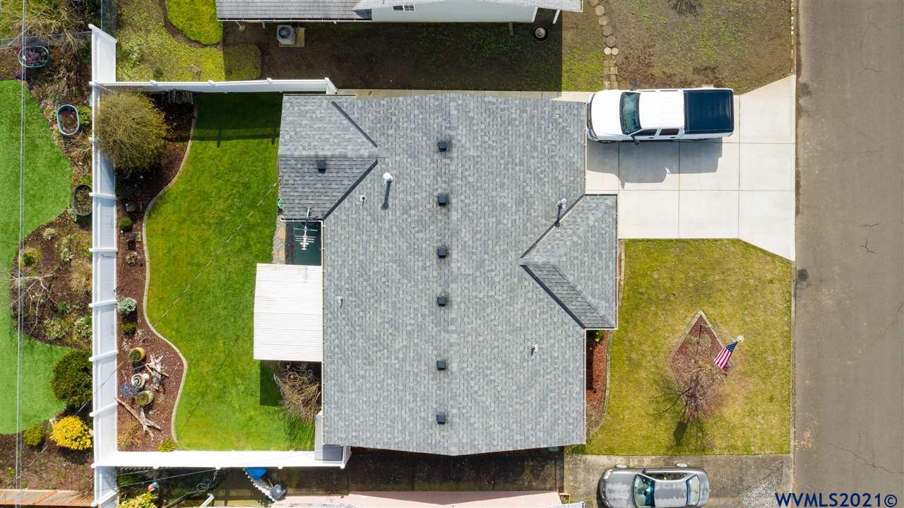 1484 Umpqua Road Woodburn, OR 97071 - Photo 19 of 21 Gallery Image 19