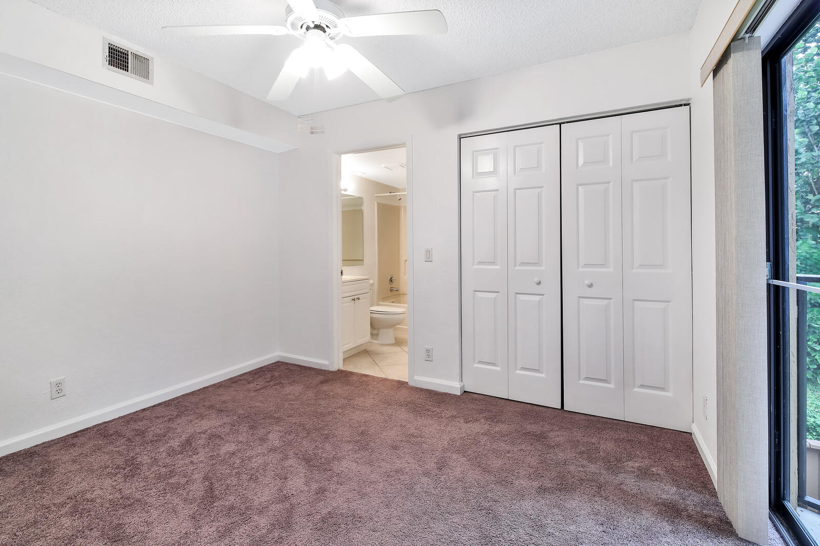8075 Severn Drive, Unit C Boca Raton, FL 33433 - Photo 14 of 31 14_Image_14_mls