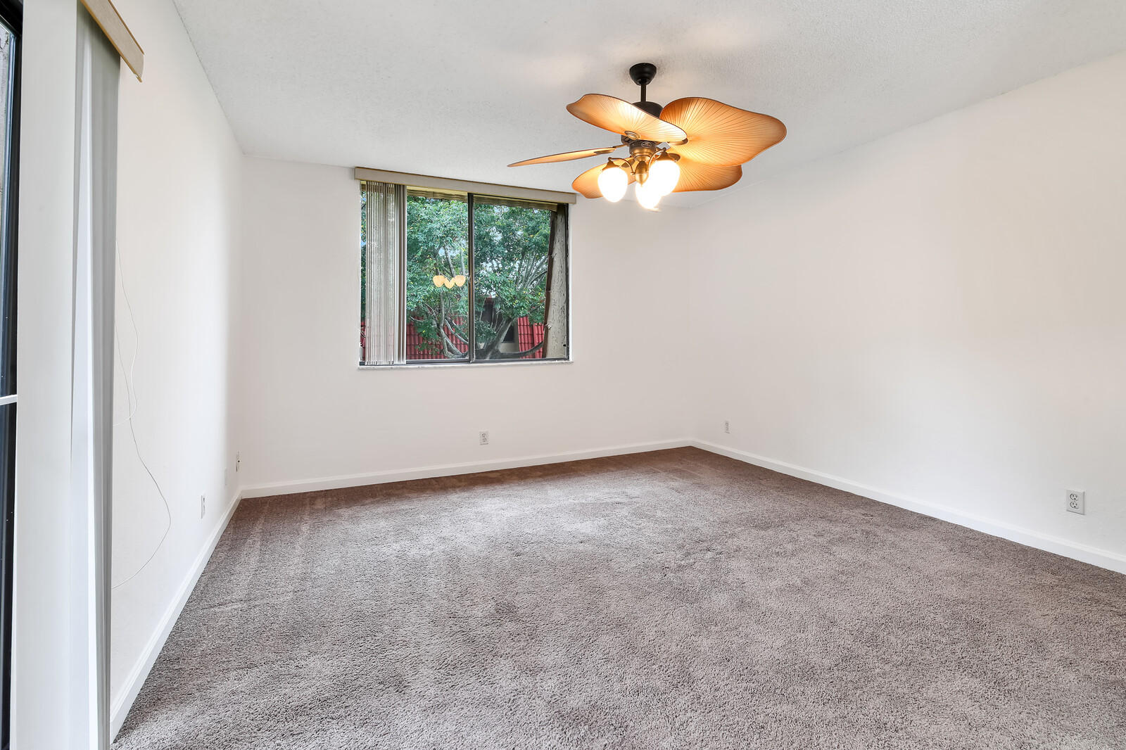 8075 Severn Drive, Unit C Boca Raton, FL 33433 - Photo 17 of 31 17_Image_17_mls