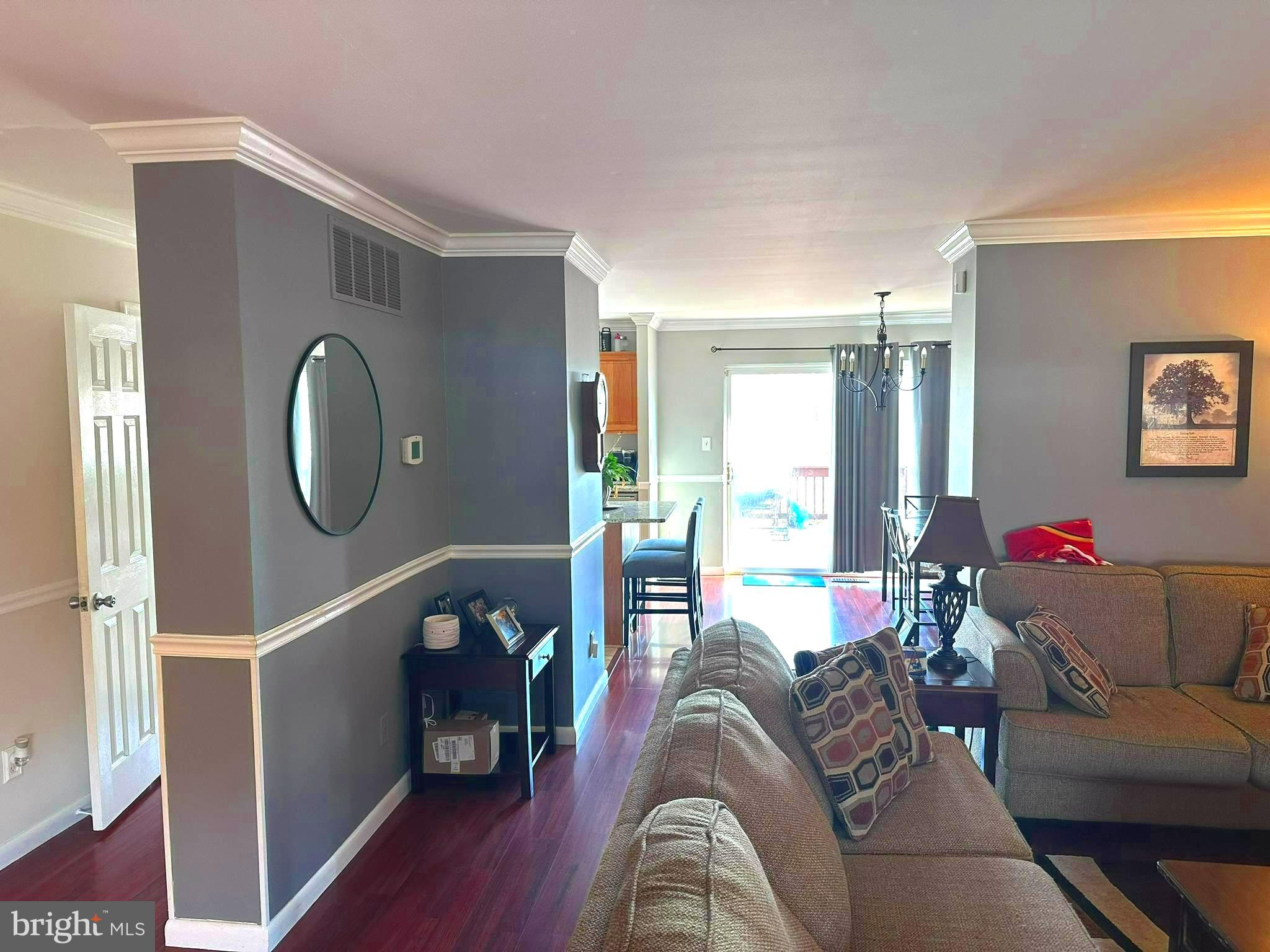 9441 Joppa Pond Road Baltimore, MD 21234 - Photo 2 of 37 Living Room