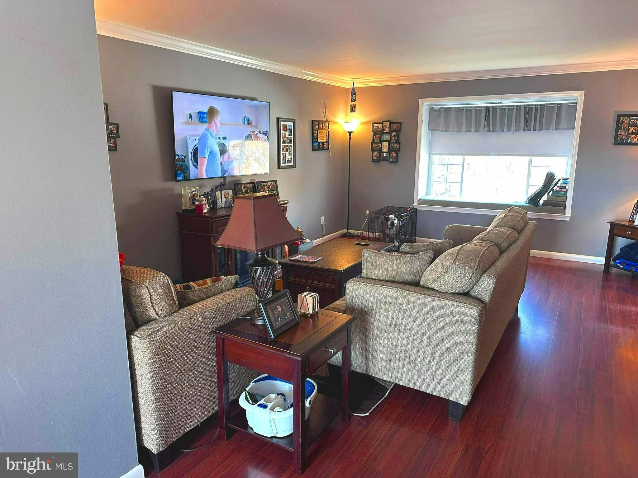 9441 Joppa Pond Road Baltimore, MD 21234 - Photo 3 of 37 Living Room