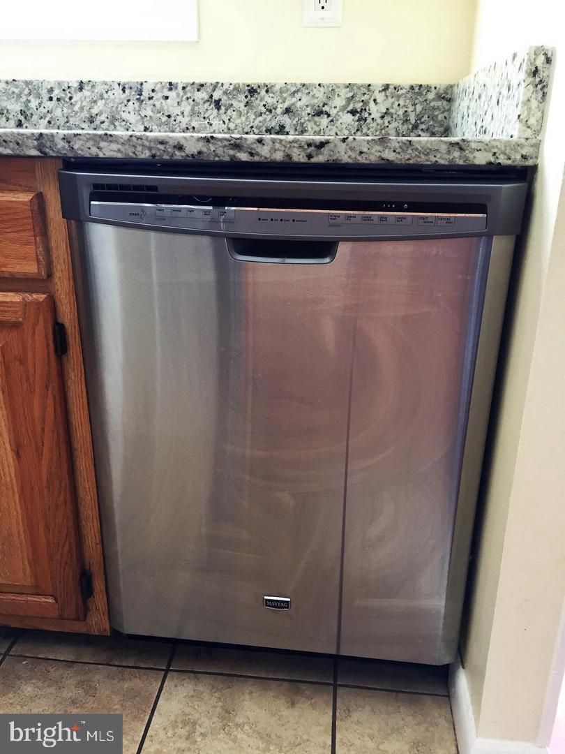9441 Joppa Pond Road Baltimore, MD 21234 - Photo 9 of 37 Dishwasher