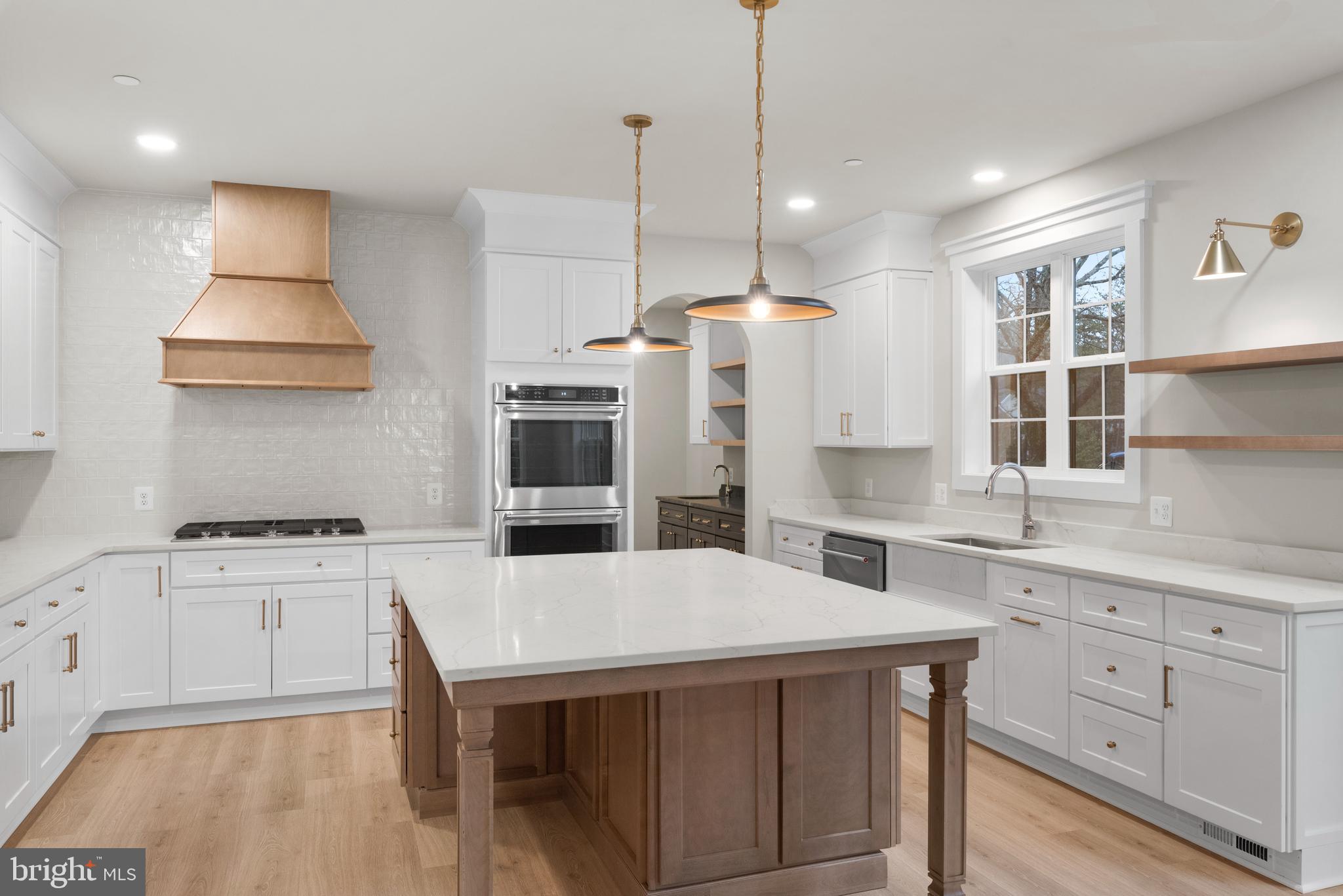 1353 Yorktown Road Annapolis, MD 21409 - Photo 11 of 39