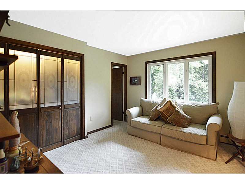 81 Post Road South Kingstown, RI 02879 - Photo 12 of 25 Studio/Study/Office.