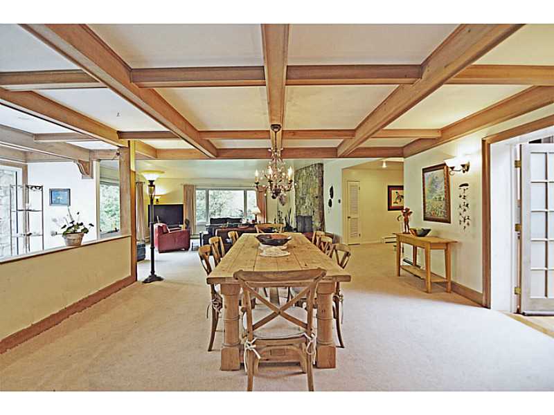 81 Post Road South Kingstown, RI 02879 - Photo 3 of 25 Dining Room.