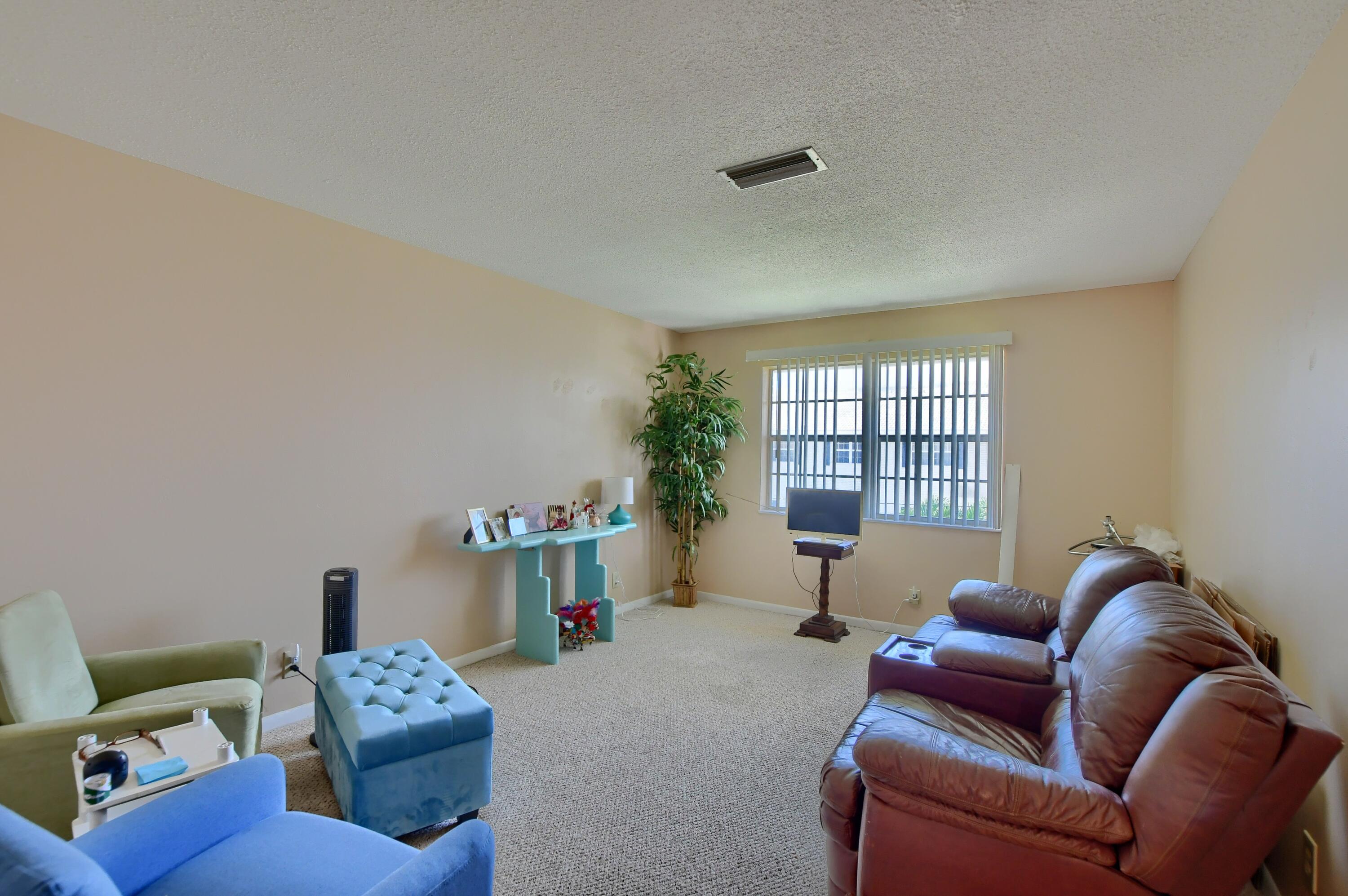 298 Southwest 6th Street, Unit 2080 Boca Raton, FL 33432 - Photo 4 of 18 04_ebf_9078-hdr(5)