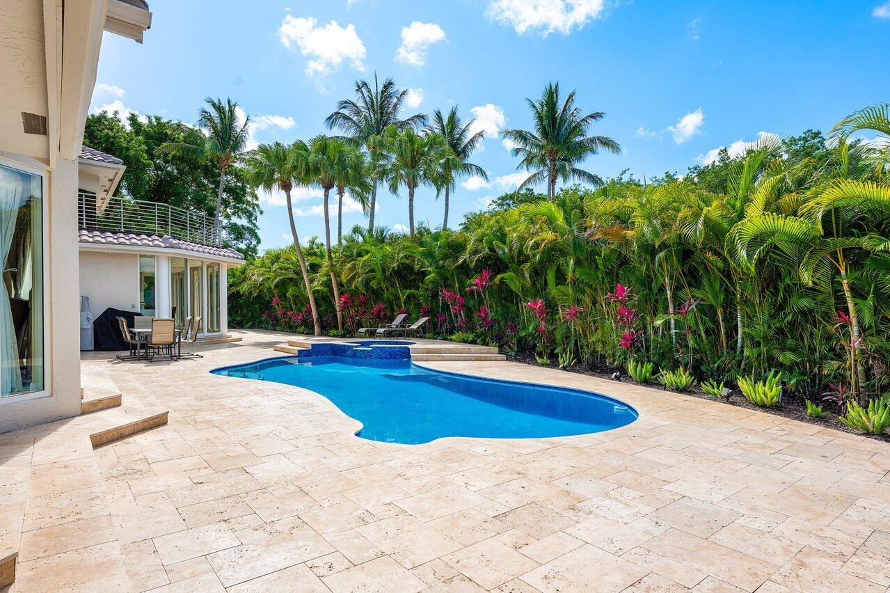 17906 Aberdeen Way Boca Raton, FL 33496 - Photo 42 of 106 Pool Deck