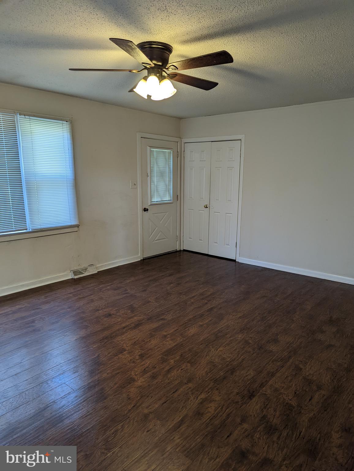 12 Pointville Road Pemberton, NJ 08068 - Photo 6 of 23