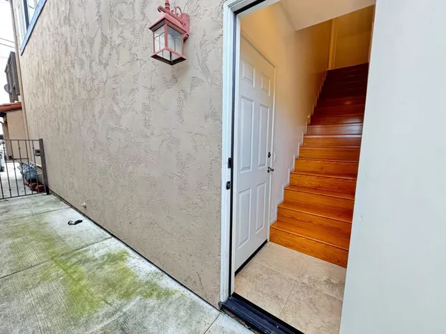 $1,997,000 | 535 F Avenue, Unit 4, Coronado, CA 92118