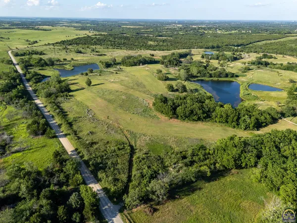 $35,000 | 0 Southwest Hoch Road, Topeka, KS 66610