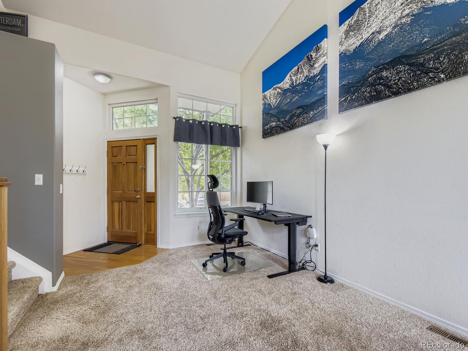 9750 Red Oakes Drive Highlands Ranch, CO 80126 - Photo 11 of 32