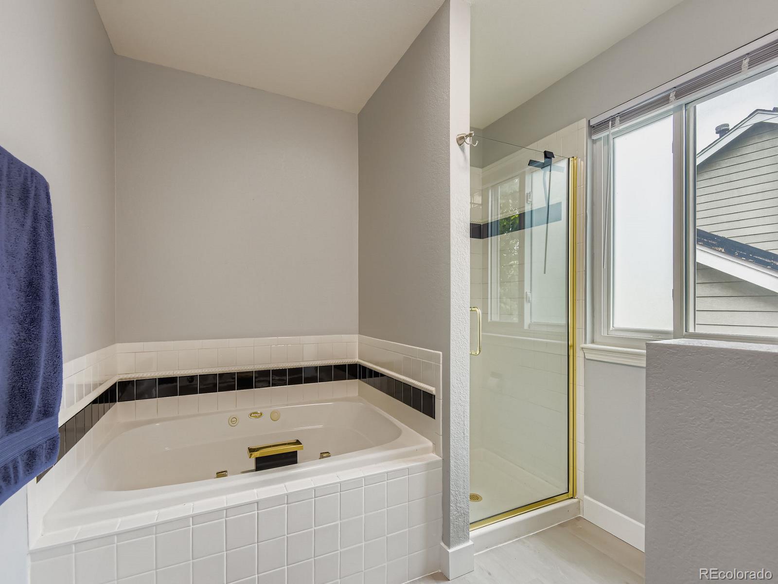 9750 Red Oakes Drive Highlands Ranch, CO 80126 - Photo 17 of 32