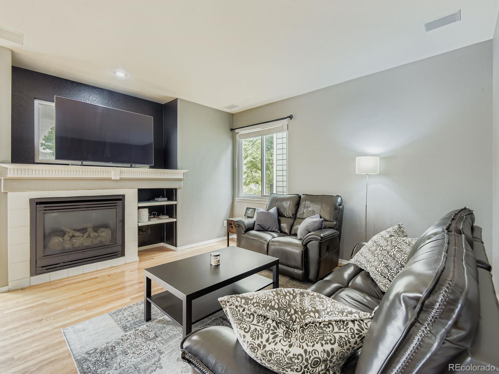 9750 Red Oakes Drive Highlands Ranch, CO 80126 - Photo 9 of 32