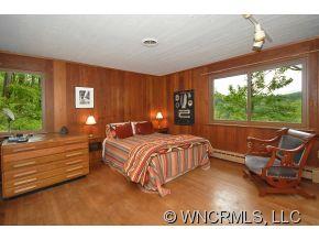 370 Baker Road Tryon, NC 28782 - Photo 10 of 15 Gallery Image 10