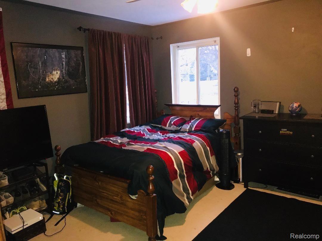 14440 West Howe Road Portland, MI 48875 - Photo 14 of 29 Bed Room 1.jpg