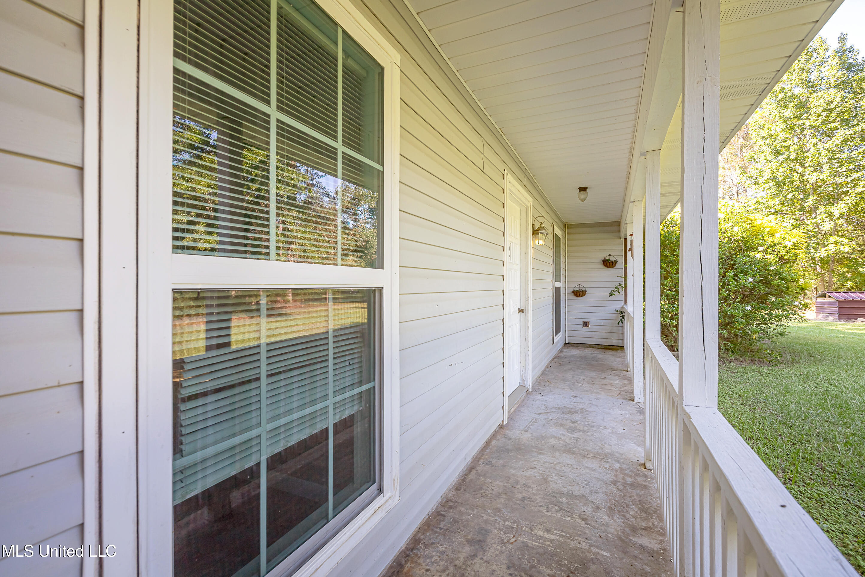 2431 Wade Glass Road Moss Point, MS 39562 - Photo 10 of 77 IMG_7704