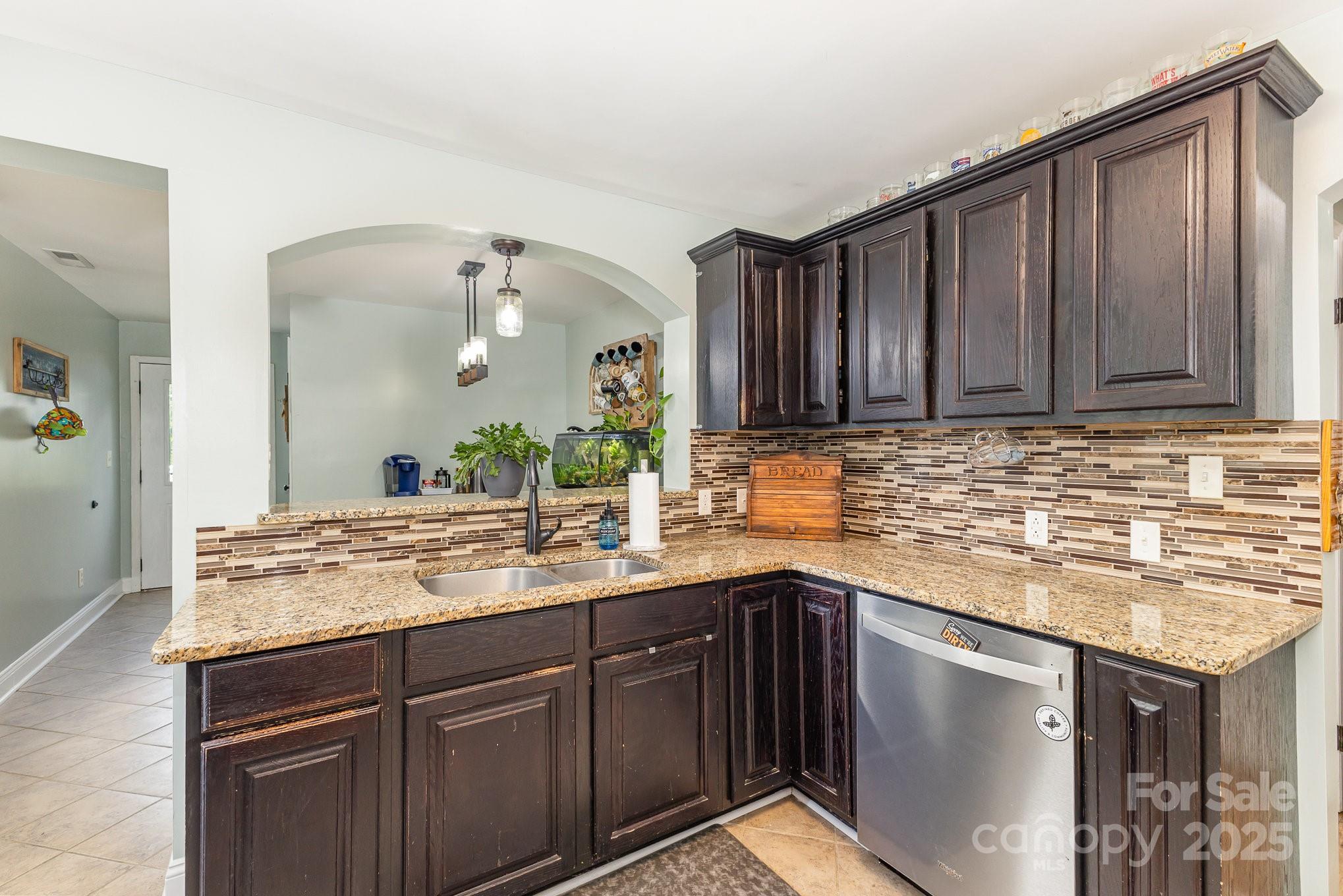 878 Cold Springs Road Concord, NC 28025 - Photo 10 of 31 Gallery Image 10