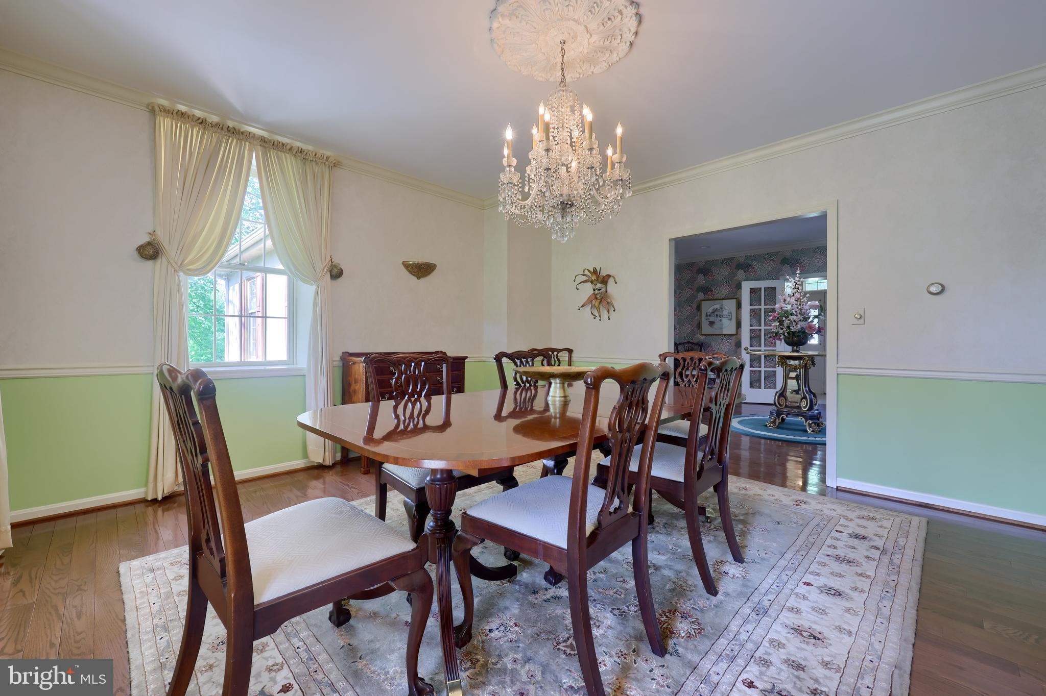 550 Stonehenge Drive Lititz, PA 17543 - Photo 12 of 45 Dining room