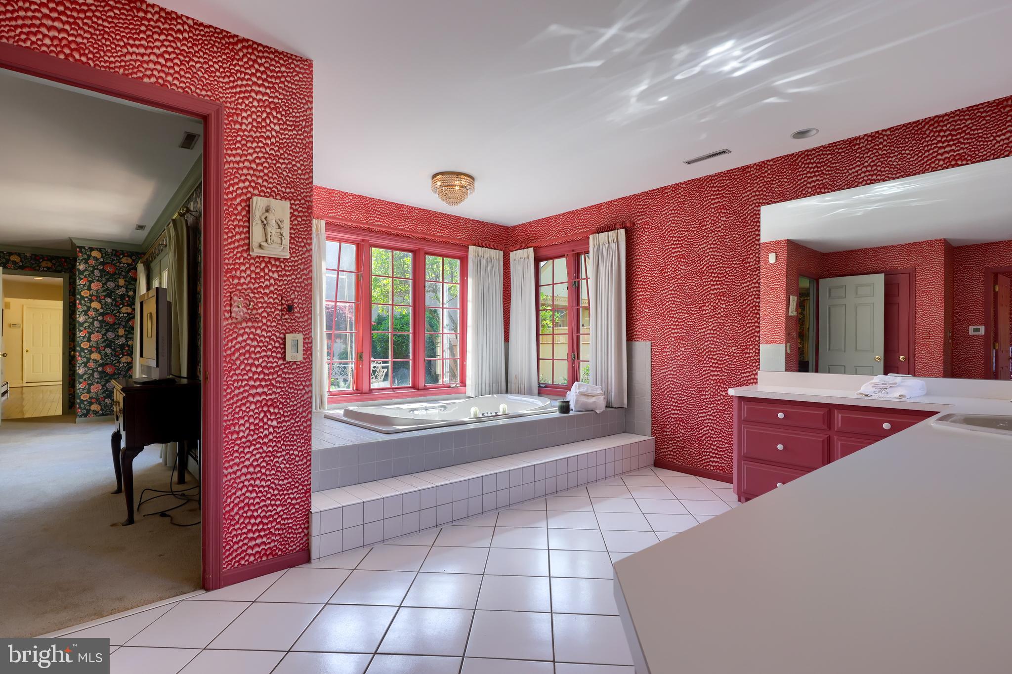 550 Stonehenge Drive Lititz, PA 17543 - Photo 26 of 45 Primary bath