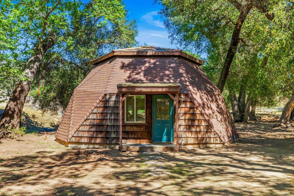 3394 Beaver Hollow Road Jamul, CA 91935 - Photo 25 of 32 Office/Workshop Dome