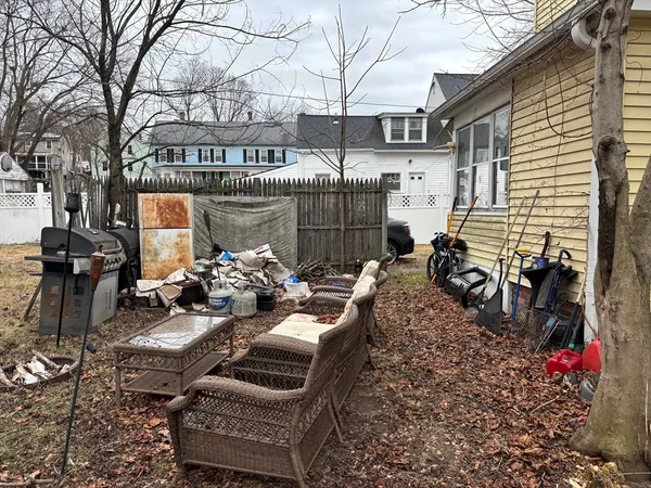 $120,000 | 79 Pleasant Street, Ware, MA 01082