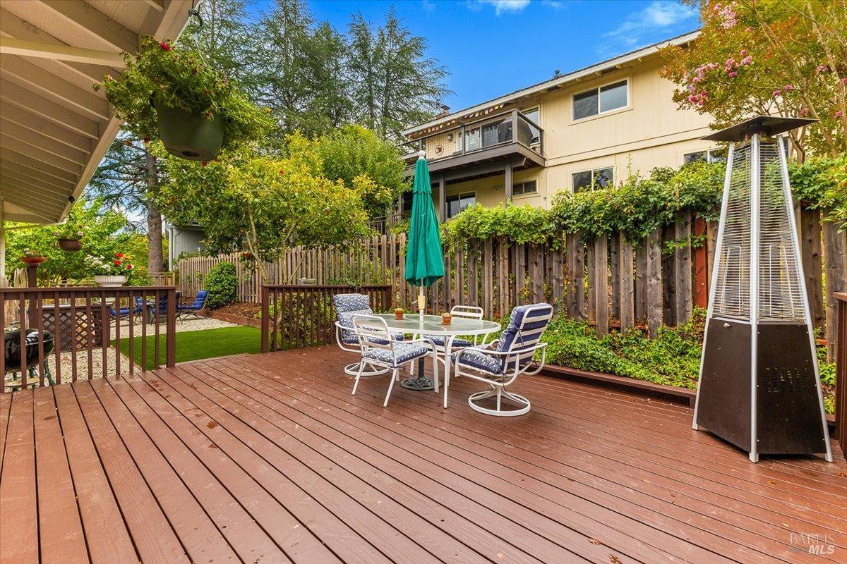 6850 Oakmont Drive Santa Rosa, CA 95409 - Photo 39 of 49