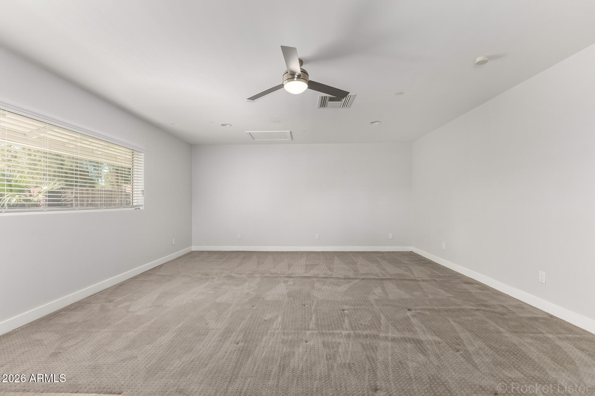 3930 East Oak Street Phoenix, AZ 85008 - Photo 9 of 61 54 - Oak Detached Studio with AC