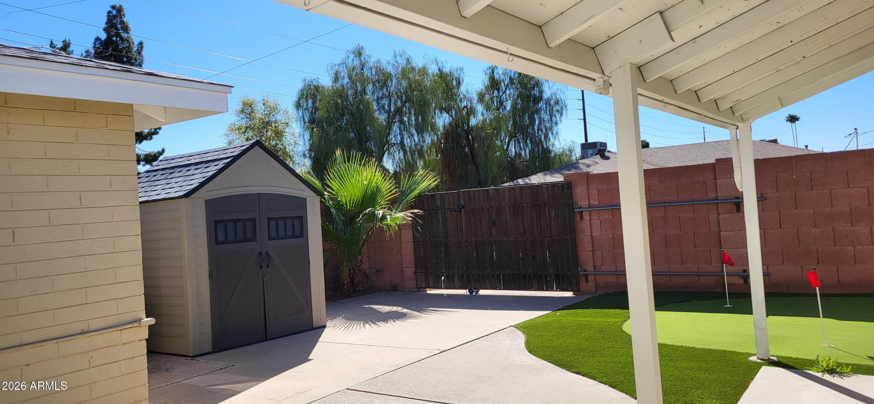 3930 East Oak Street Phoenix, AZ 85008 - Photo 54 of 61 3930 Oak RV Gate Shed Parking
