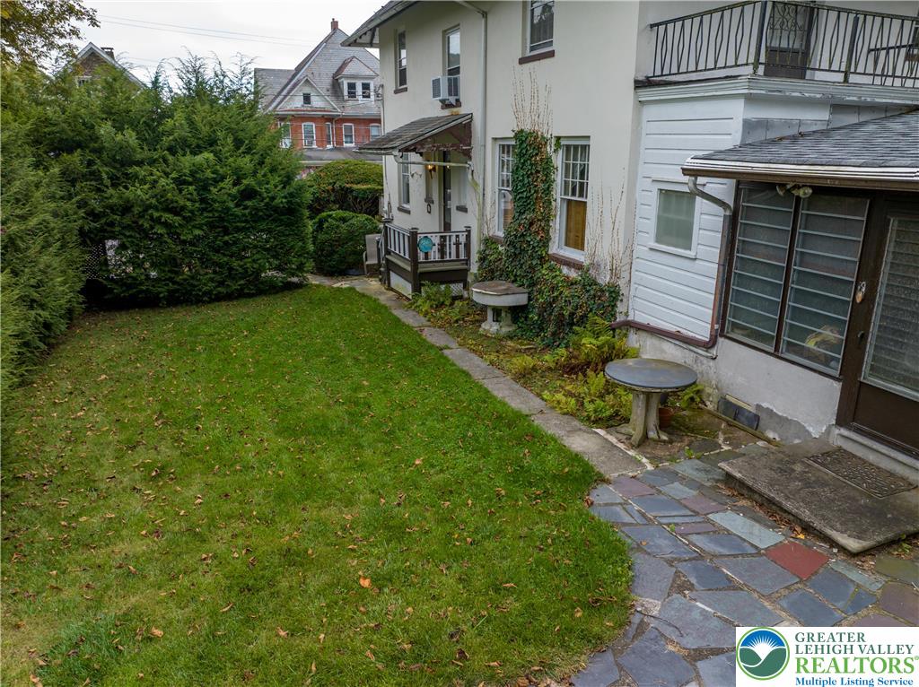 426 South 2nd Street Bangor, PA 18013 - Photo 3 of 42