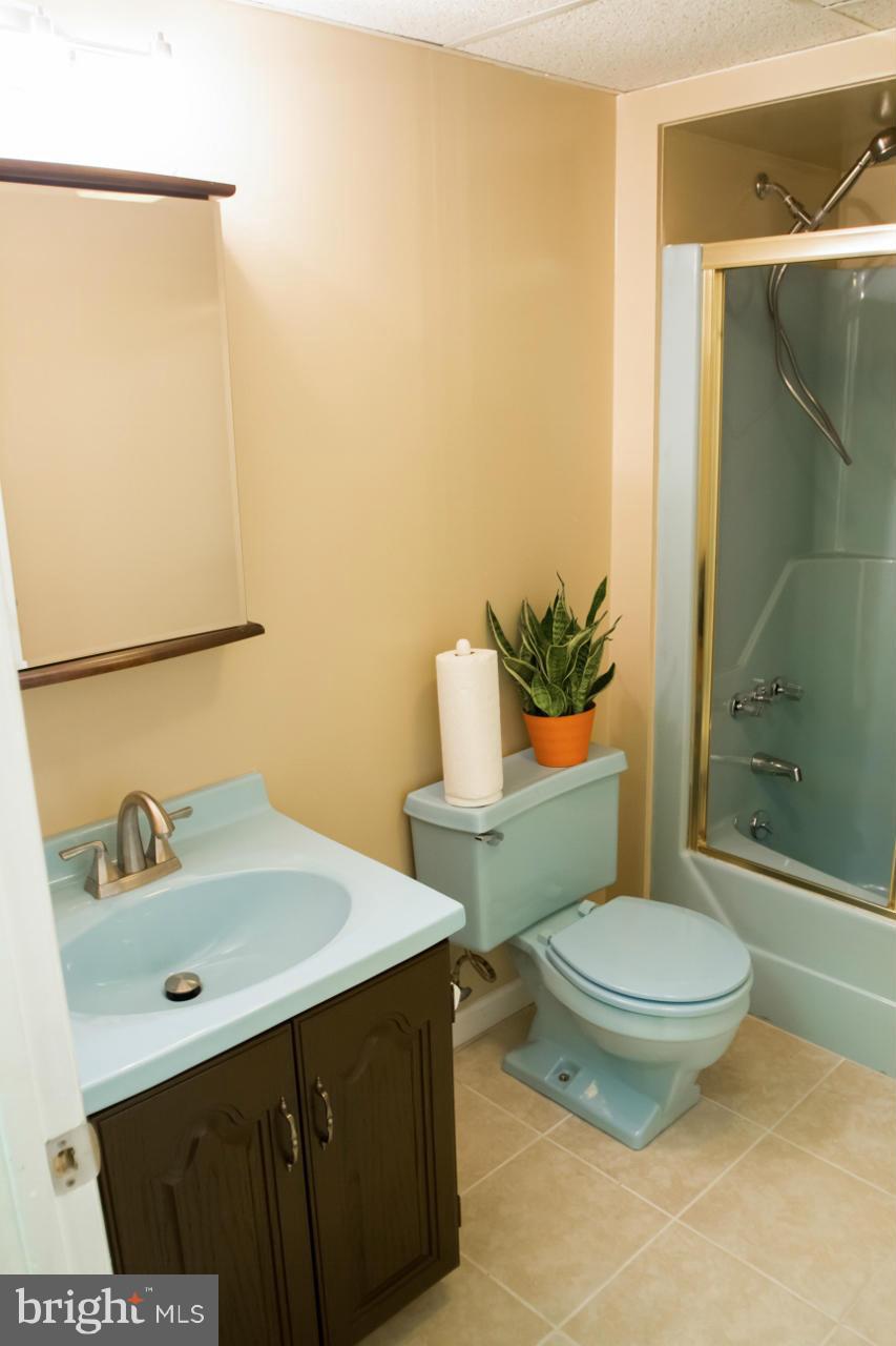 9216 Briarchip Street Laurel, MD 20708 - Photo 25 of 30 Basement bathroom