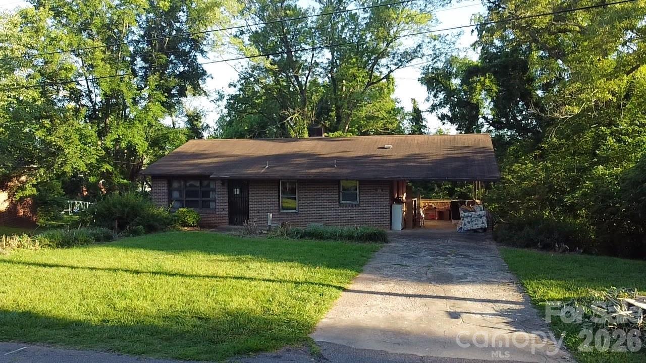 107 Conley Street Morganton, NC 28655 - Photo 3 of 34