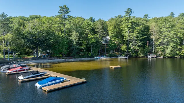 $1,499,999 | 7 Juniper Circle, Bridgton, ME 04009