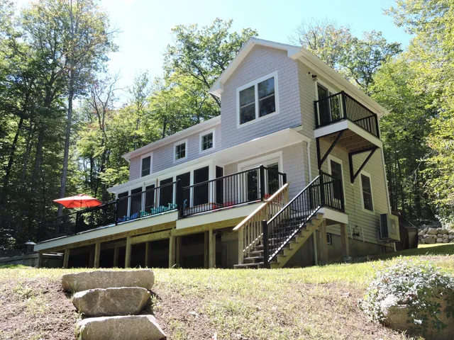 $1,499,999 | 7 Juniper Circle, Bridgton, ME 04009