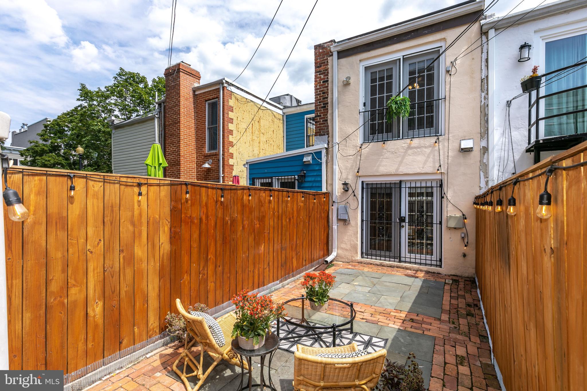 907 12th Street Southeast Washington, DC 20003 - Photo 22 of 24