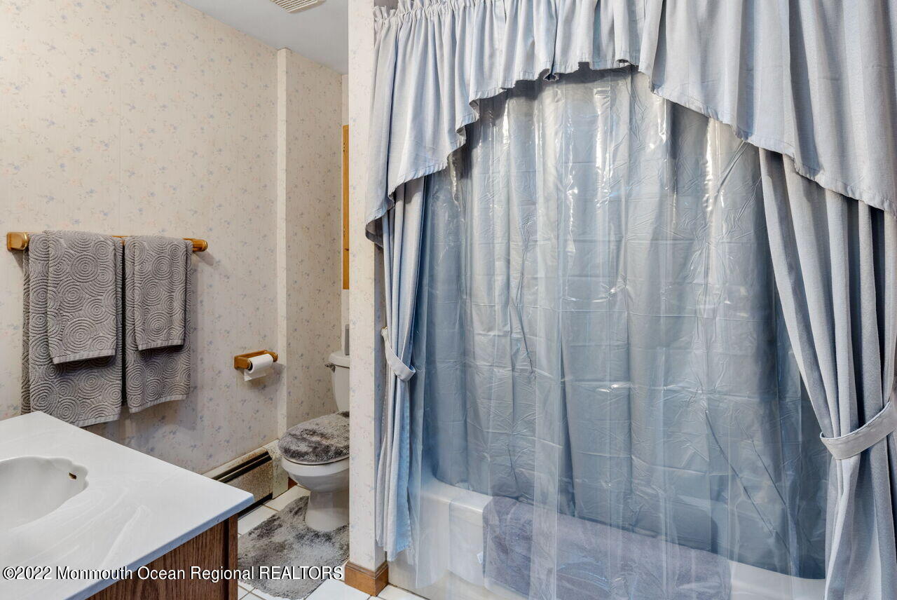 91 Ravine Drive Matawan, NJ 07747 - Photo 11 of 15 R11