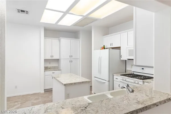 $325,000 | 3155 Quail Song Drive, Laughlin, NV 89029