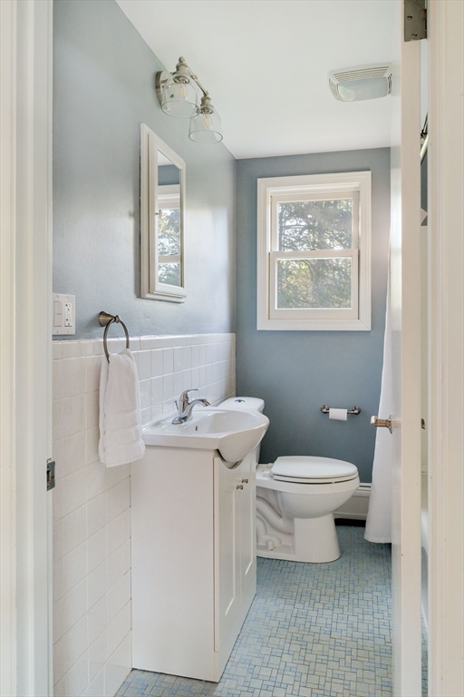 13 Norma Road Bedford, MA 01730 - Photo 32 of 42