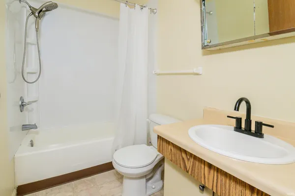 $159,900 | 2484 Brittany Lane, Bloomington, IN 47401