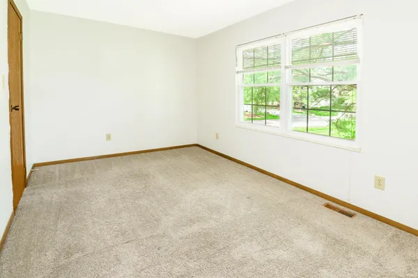 $159,900 | 2484 Brittany Lane, Bloomington, IN 47401