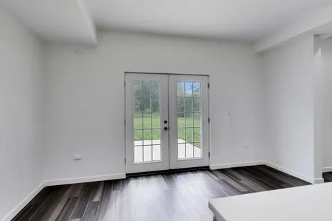 $335,000 | 13723 South Springfield Avenue, Unit 1, Robbins, IL 60472