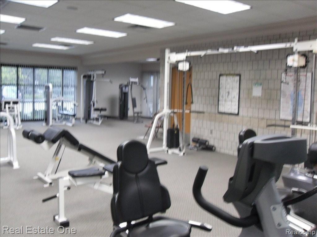 58 Amherst Road Pleasant Ridge, MI 48069 - Photo 19 of 20 FITNESS FACILITY