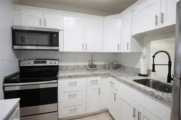 $1,500 | 6020 Northwest 64th Avenue, Unit 108, Tamarac, FL 33319