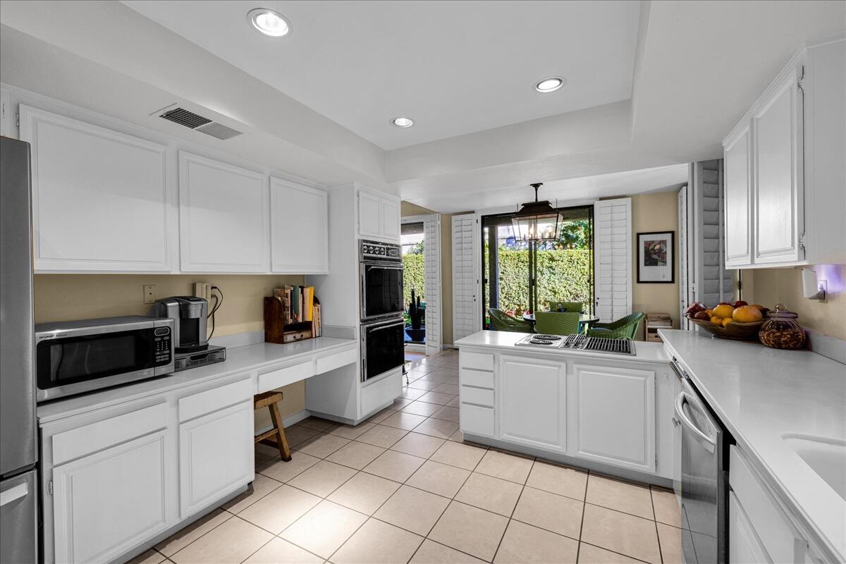 105 Esplanade Street Rancho Mirage, CA 92270 - Photo 19 of 66 19-19