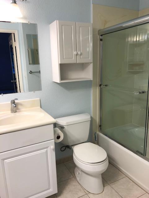 1410 Bel Air Drive, Unit 304 Concord, CA 94521 - Photo 9 of 23 a bathroom with a toilet sink and shower